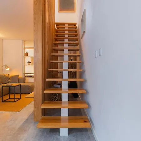 Modern & Hidden By Lovelystay Holiday home *