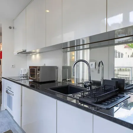 Holiday home Modern & Hidden By Lovelystay *