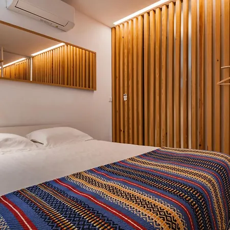 Modern & Hidden By Lovelystay Lisbon