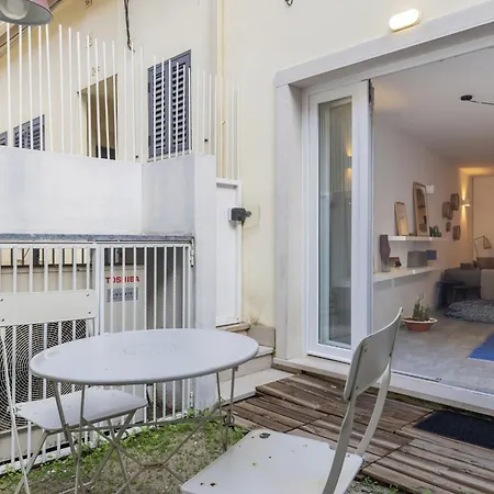 Holiday home Modern & Hidden By Lovelystay *