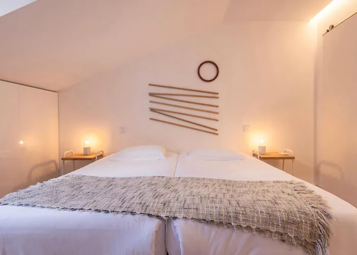 Modern & Hidden By Lovelystay