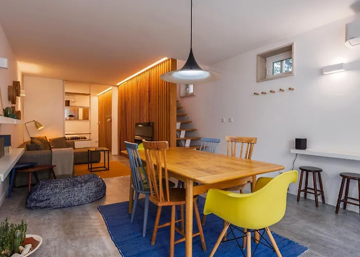 Modern & Hidden By Lovelystay *